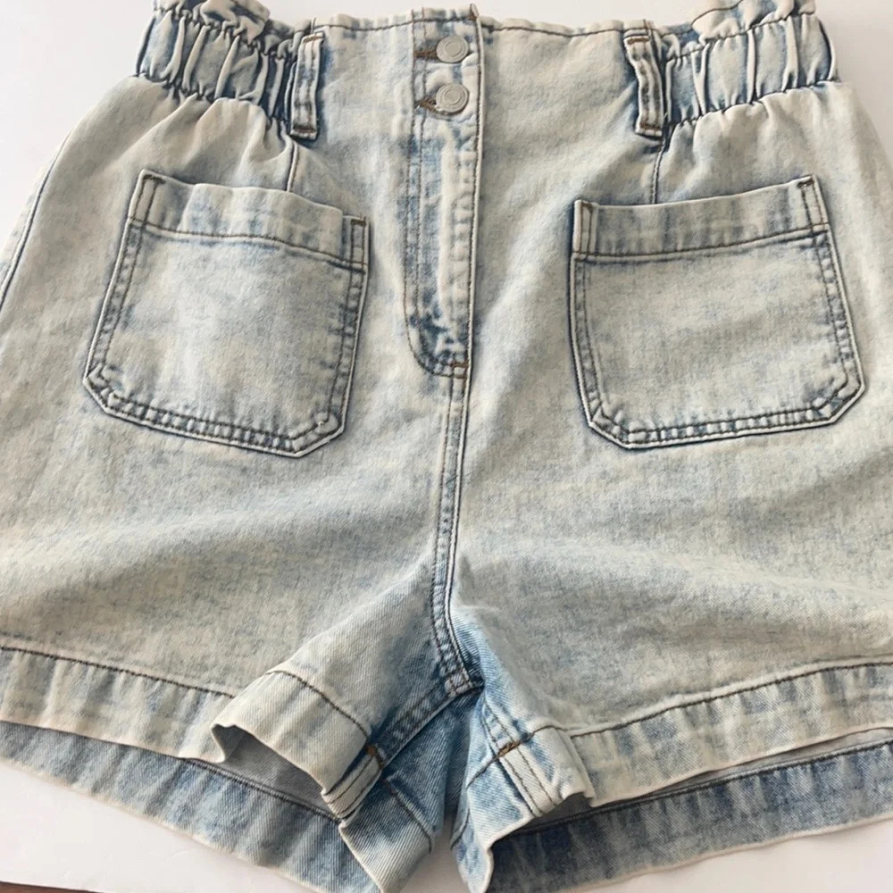 SO SUPER HI RISE DENIM SHORTS Size 11